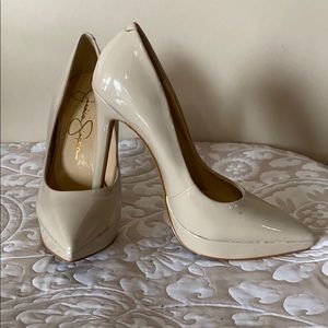 Jessica Simpson like new